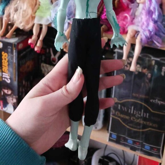 Monster high g1 gill webber - Picture 2 of 3